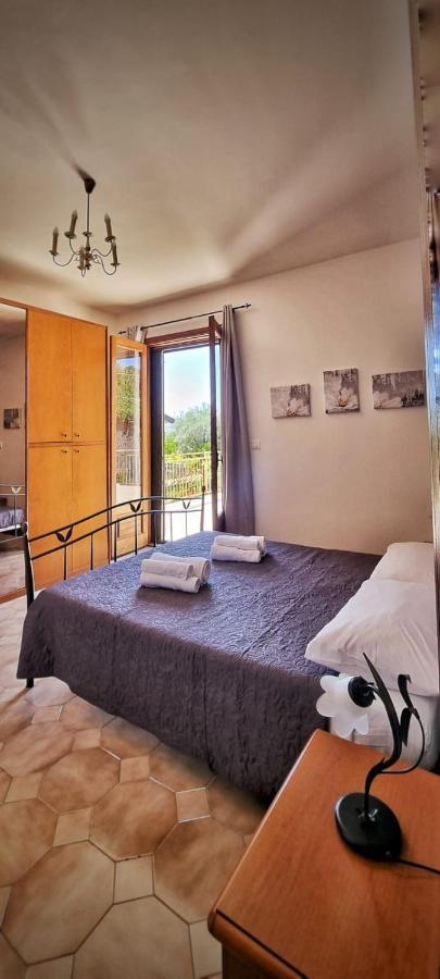 Casa Vacanze "Sautufao" Santa Venerina Extérieur photo