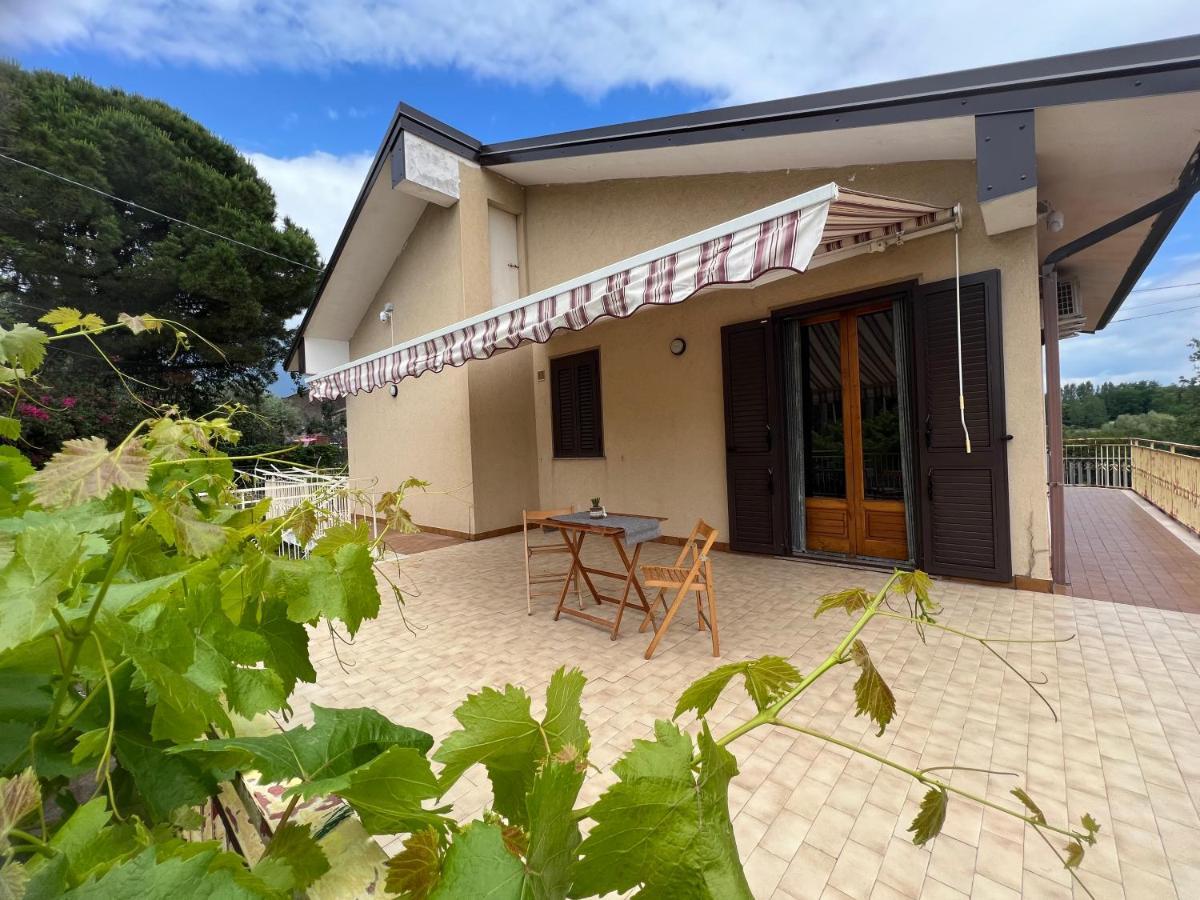 Casa Vacanze "Sautufao" Santa Venerina Extérieur photo