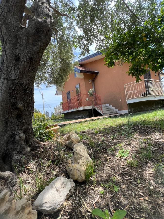 Casa Vacanze "Sautufao" Santa Venerina Extérieur photo